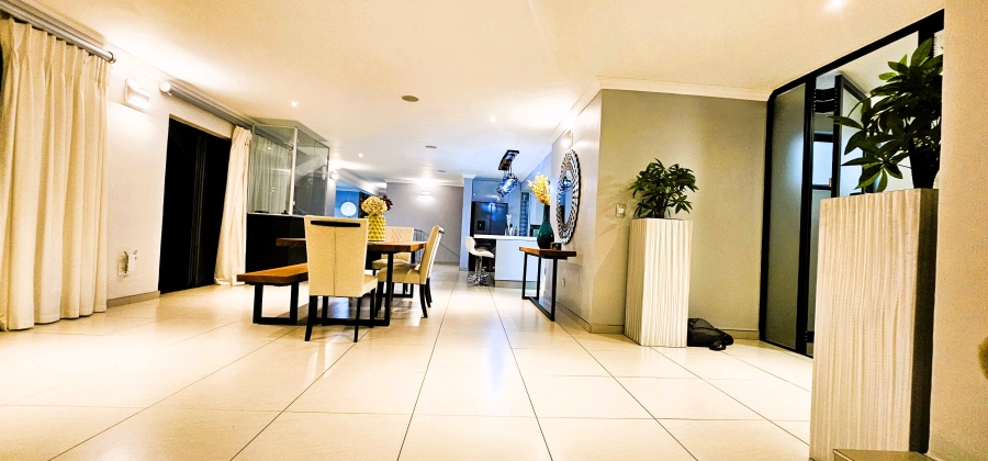 7 Bedroom Property for Sale in Country Club Western Cape